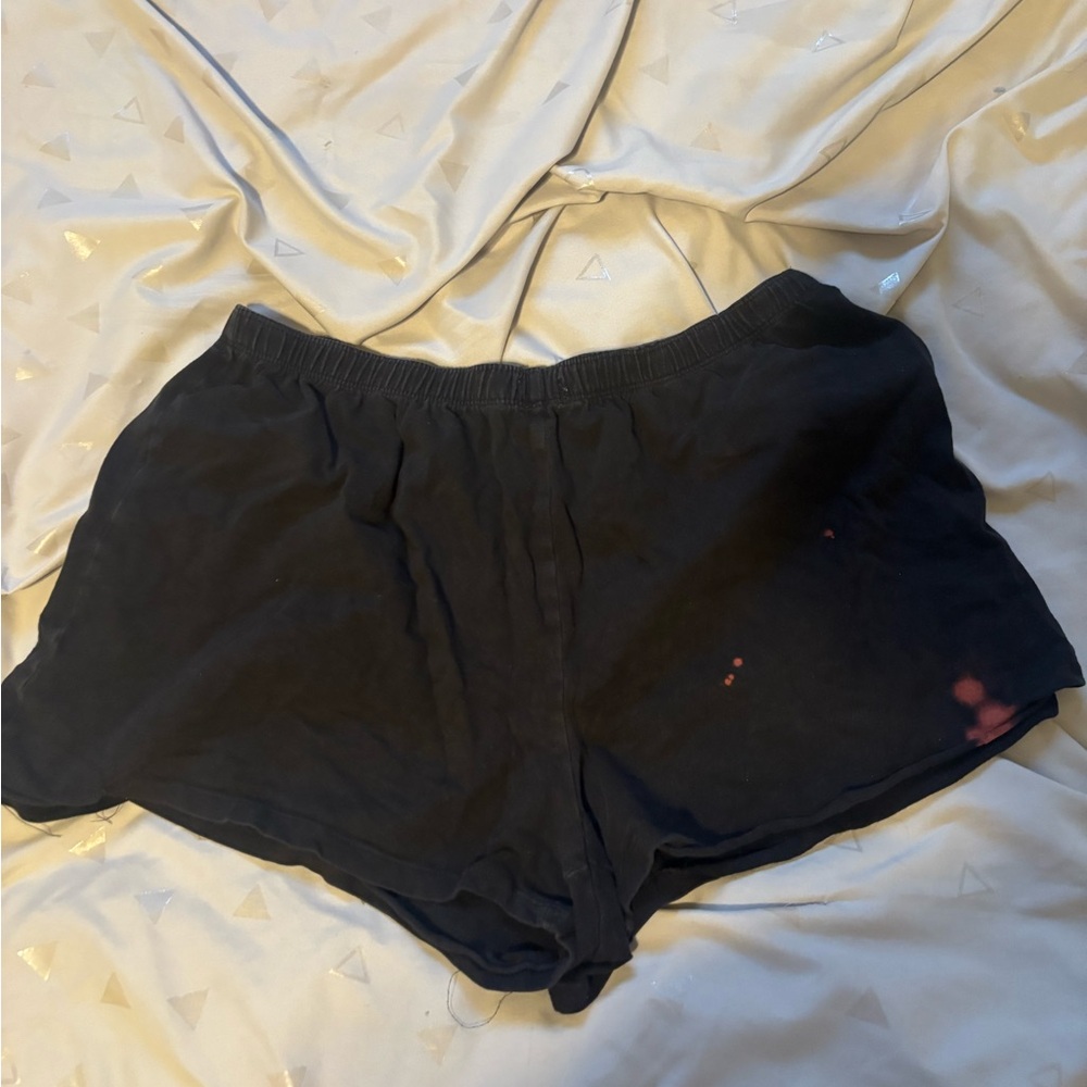 super comfy black lounge shorts